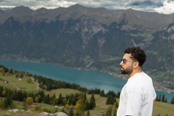 Axalp: Wenn der Berg bebt – Das spektakulärste Fliegerschiessen der Welt